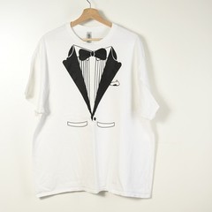 Gildan Men’s 2XL White & Black Short Sleeve Tuxedo Graphic Print Funny T-Shirt