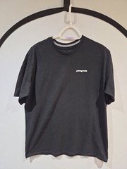 MENS PATAGONIA RESPONSIBILI-TEE SIZE MEDIUM