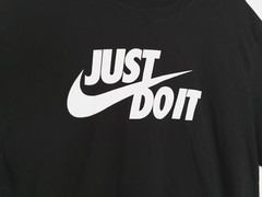 The Nike Tee Mens Shirt XXL Black Just Do It Swoosh Logo Short Sleeve Athletic