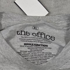 The Office Dwight Schrute False Graphic T-Shirt Mens XL Gray Ripple Junction NWT