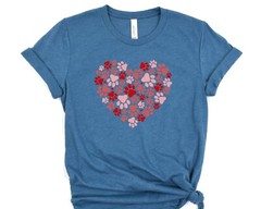Paw Heart T-Shirt Dog Lover Tee Gift Animal Lover Shirt Fur Mama T-Shirt