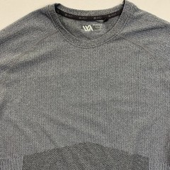 VRST Performance T Shirt Mens Medium Classic Fit Crew Neck Short Sleeve