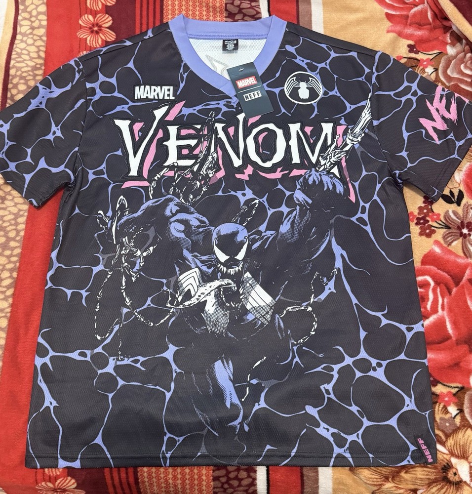 NEFF Marvel Venom Graphic Print Men’s L Crew Neck Short Sleeve Jersey Tee