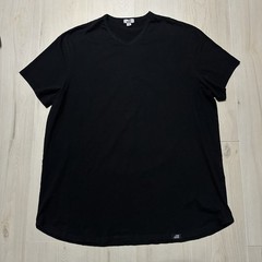 One Bone Men’s T-shirt Size 1 XL Black Short Sleeve Classic Casual V Neck