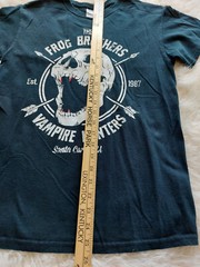 Gildan Men’s Black The Frog Brothers Vampire Hunter Santa Carla CA T Shirt Siz S