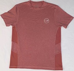 Men’s Vineyard Vines Light Red Performance Tshirt Size Small COMFORTABLE