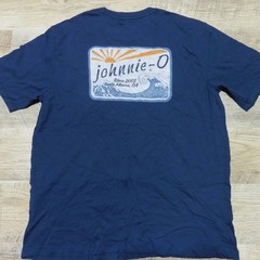 JOHNNIE O Mens M MEDIUM T SHIRT KAHUNA WAVE SHORT SLEEVE NAVY BLUE GOLF TEE