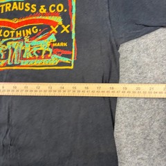 80s Levi Strauss T-Shirt Men Small Black Graphic Utility Outdoors Vintage