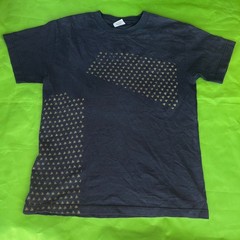 Active Mens Graphic T-Shirt Small Black Gold Triangle Geometric Print Crew Neck