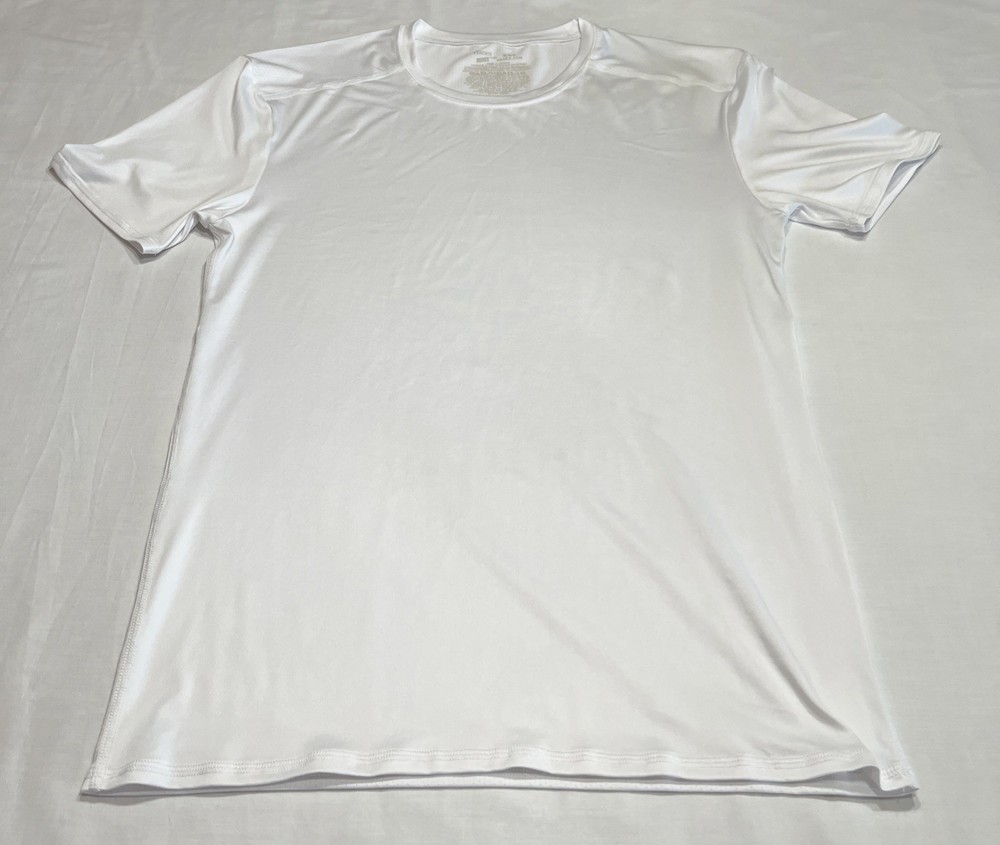 Men’s Hanes Moves Breathable Lightweight Shortsleeve Tshirt White Size Medium