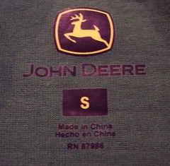 JOHN DEERE Tractors Deer T-Shirt MEN’S SMALL NEW Green