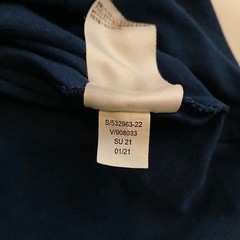 Banana Republic Eco Premium Wash T-Shirt Medium Mens Blue V-Neck Lightweight