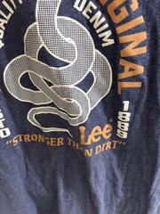 Lee Jeans blue t-shirt size large. Short sleeve. 50/50 cotton/poly. Very nice T.