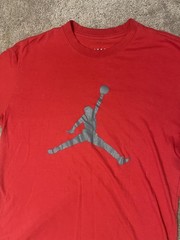 Jordan Shirt Mens 2XL Red Jumpman Logo Graphic Tee Tagless Crewneck Pakistan