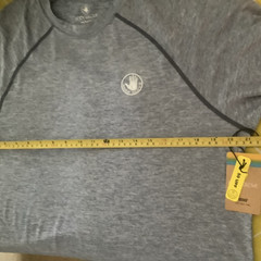 Body Glove LONG-SLEEVED RAGLAN UPF 50+ T-SHIRT – Size Medium