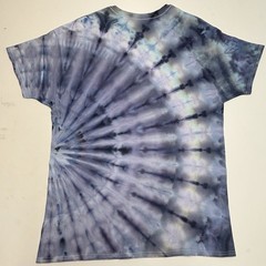 Hanes Handmade Ice Dye Unisex Adult T-Shirt Size Large Color Snow Maiden Tee NEW