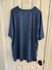 Reebok XL Blue Athletic Performance T-Shirt Short Sleeve Moisture Wicking