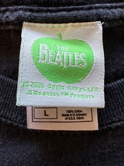 2005 The Beatles Rubber Soul Cover T-shirt Large Rock Tee Faded 00s y2k Vintage