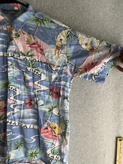 VTG Le Tigre Shirt Mens Medium Hawaiian Tropical Beach Resort Coastal