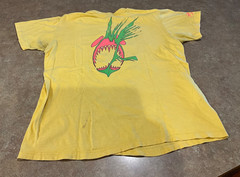 Vintage 1990s HOT TUNA AUSTRALIA Bright Yellow Surf Tee Shirt – Size L 42-44