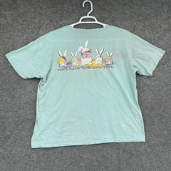Buc-ee’s Shirt Mens XL Green Short Sleeve Bunny Easter Graphic Crew Neck Tagless