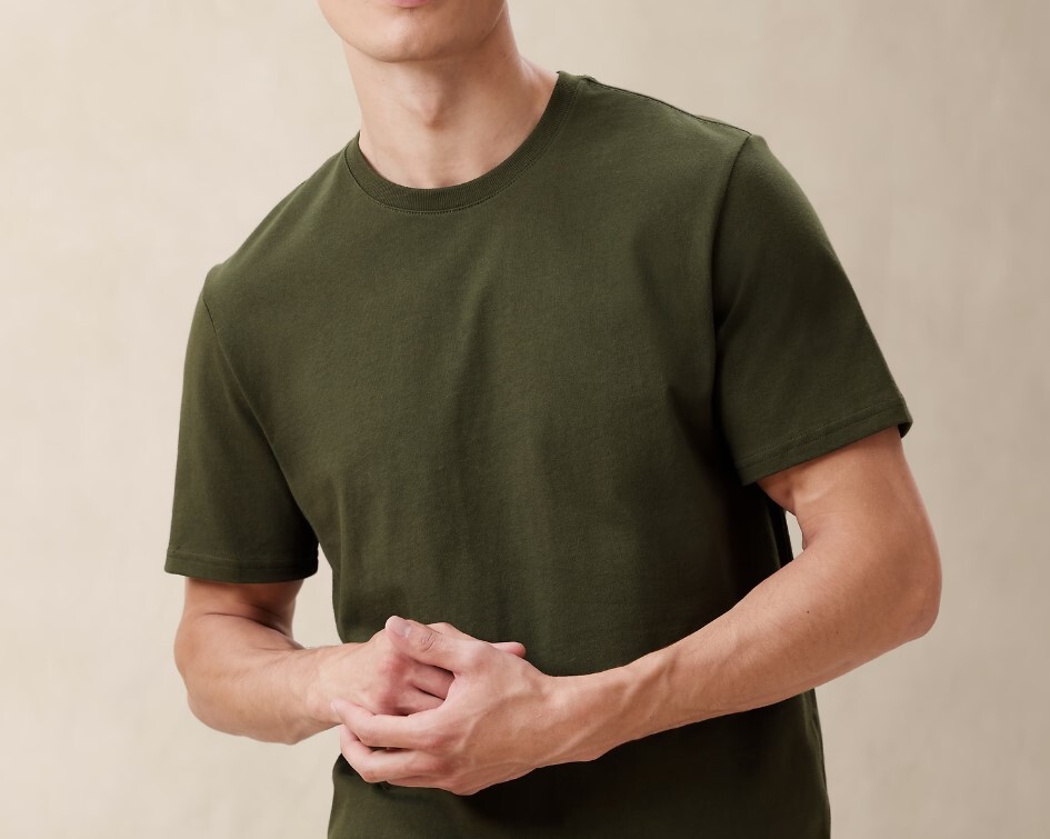 MENS SIZE LARGE BANANA REPUBLIC MIDWEIGHT CREW NECK T SHIRT COTTON CAMO GREEN