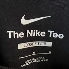 Nike Paige Bueckers 2025 WNBA #1 Draft Pick Men’s L Loose Fit Shirt IQ7571-010