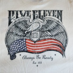 5.11 Tactical Birds & Banners USA America Eagle Patriot White XL Graphic T-Shirt