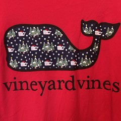 New Vineyard Vines Christmas Whale Shirt 2XL Trees Snow Holiday Red BG24
