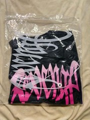 Revenge Valentine’s Day Logo T-Shirt Black/Pink