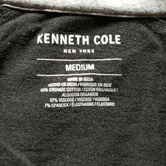 Kenneth Cole Shirt Mens Medium Black Solid V-Neck Tagless Stretch Jersey Tee
