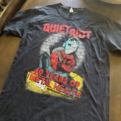 Quiet Riot – 40 Years of Metal Health Shirt New Medium M