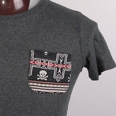 Beautiful Giant Garment T-Shirt Mens Gray Short Sleeve Skull Pocket S