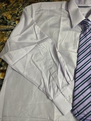 Shirt Men’s XL. Light Purple Dress Formal Shirt With Tie And Hankie.