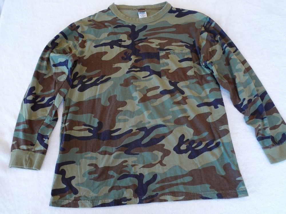 Vtg Ranger Woodland Camo Pocket T-Shirt Large Long Sleeve Green Hunting Outdoors