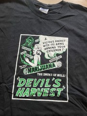 Y2K ANTI-MARIJUANA PROPAGANDA SHIRT DEVIL’S HARVEST SMOKE WEED STONER 420 MEDIUM