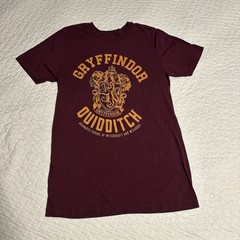 Harry Potter Adult T-Shirt – Gryffindor Quidditch Crest Logo- Small