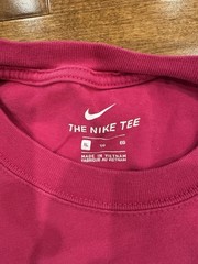Nike World Tour XL Mens Pink Short Sleeve Tee Crew Neck Graphic Tourist City
