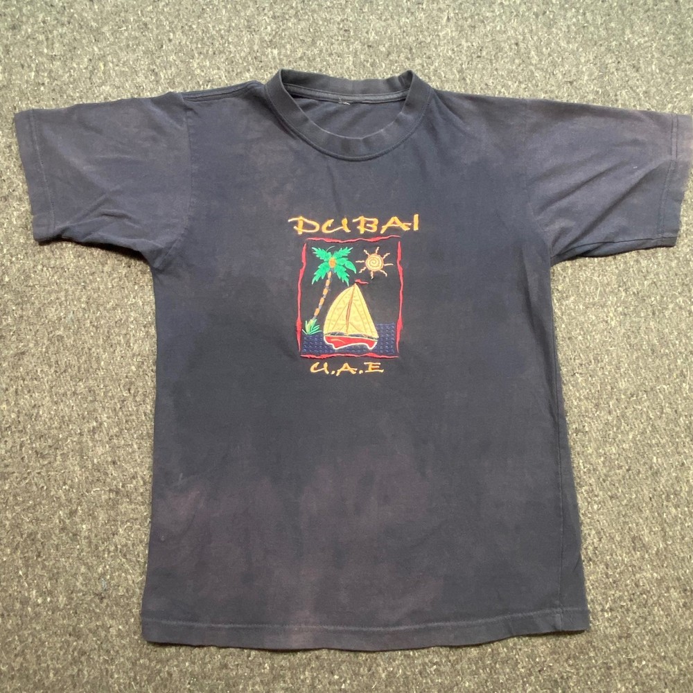 Dubai UAE TShirt Sz S Mens Navy Blue Vintage 90s Skater Embroidered Sailboat
