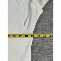 Patagonia P-6 Logo Shirt Mens Medium Slim Fit White Short Sleeve Crew 39061