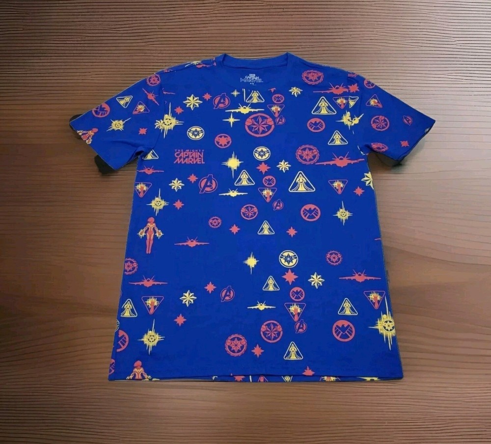 Captain Marvel All Over Print Blue T-Shirt Shirt Men’s Size Medium