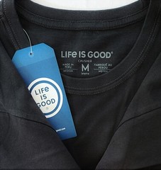 Life Is Good SS Shirt Crusher Tee LOG ON CAMPFIRE Camp Music Chest43in Mens M