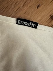 ‘Routine is the enemy’ Crossfit cream T-Shirt Men Size Large