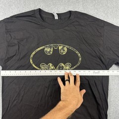 Batman Shirt Mens Large Black Distressed Logo DC Comics Superhero Tee Graphic