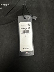 Tommy Hifiger Regular Fit T Shirt Size Mens Medium NEW WITH TAGS (Retail $49.50)