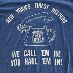 Vintage 80s NYPD New Yorks Finest Helpers T Shirt Large Screen Stars 50/50 USA