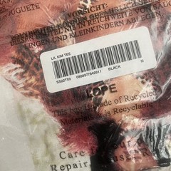 SUPREME LIL KIM Hard Core Album Cover Photo Tee T-Shirt Queen Bee Rap M SS22 NEW