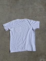 Uniqlo UT x KAWS Men’s White Crew Neck Pocket Graphic Print T-Shirt Size L