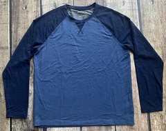 ORVIS CREWNECK LONG SLEEVE SHIRT 2 TONE BLUE MENS LARGE EXCELLENT