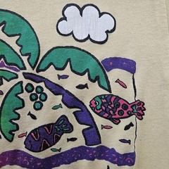 Vintage Hawaiian T Shirt Large (Fits like S/Medium) 70s Have Hawaii Beach Day